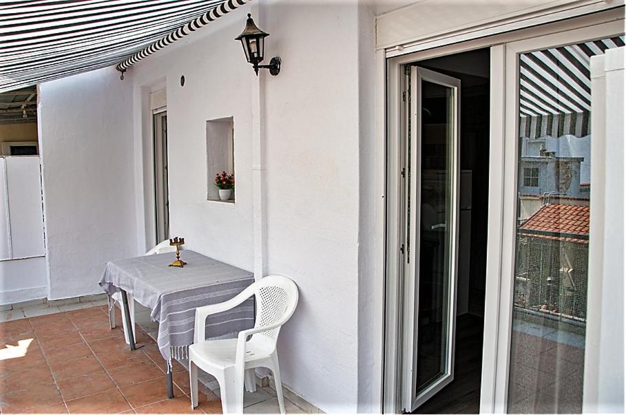 Kassandrou Suite Hot Tub-Jakuzzi - 2 Bedrooms - Big Balcony - Center Thessaloníki Eksteriør billede